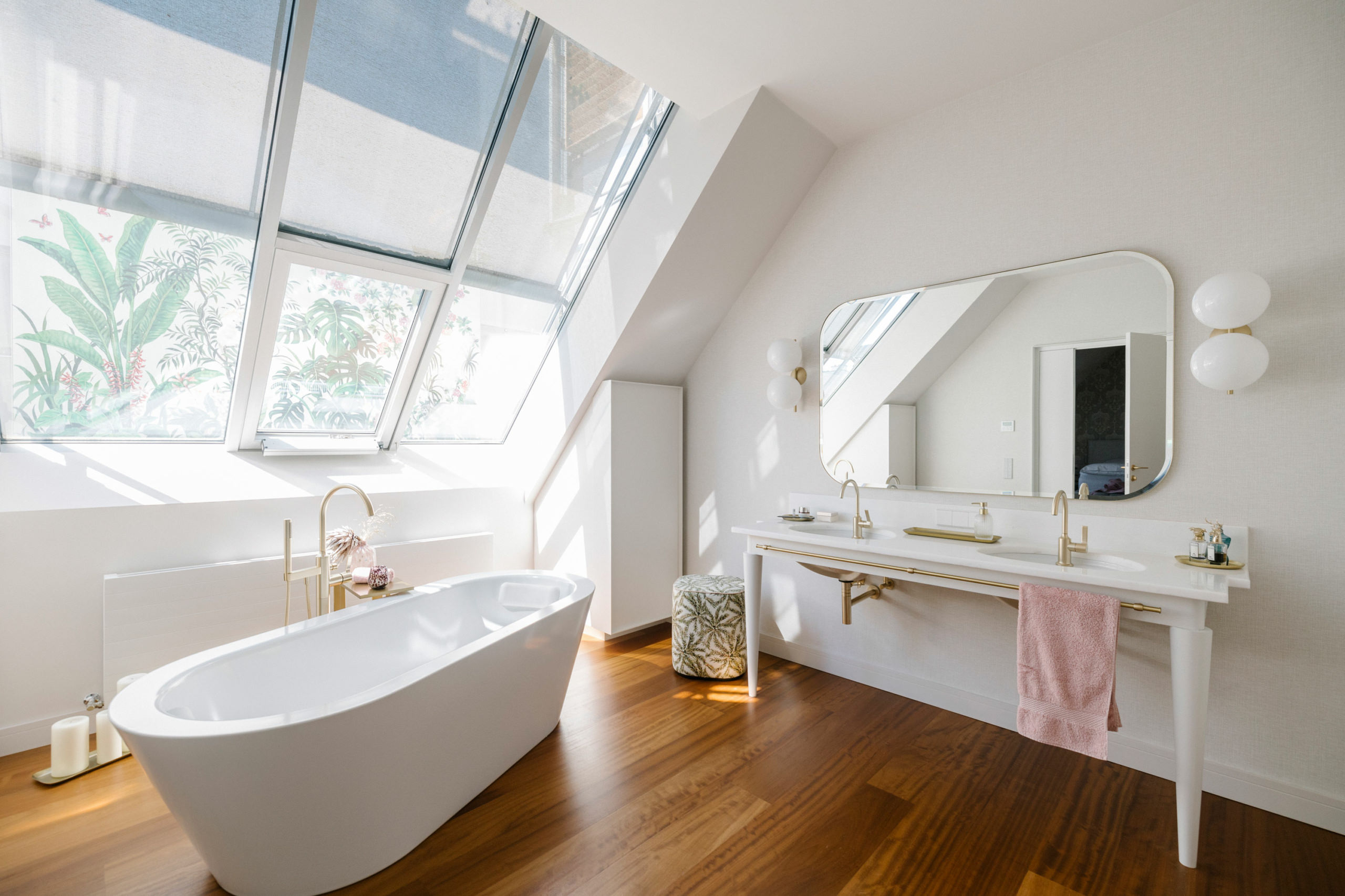 Zeitlos elegant – Interior Design für ein luxuriöses Penthouse von Meindl Cavar Concepts
